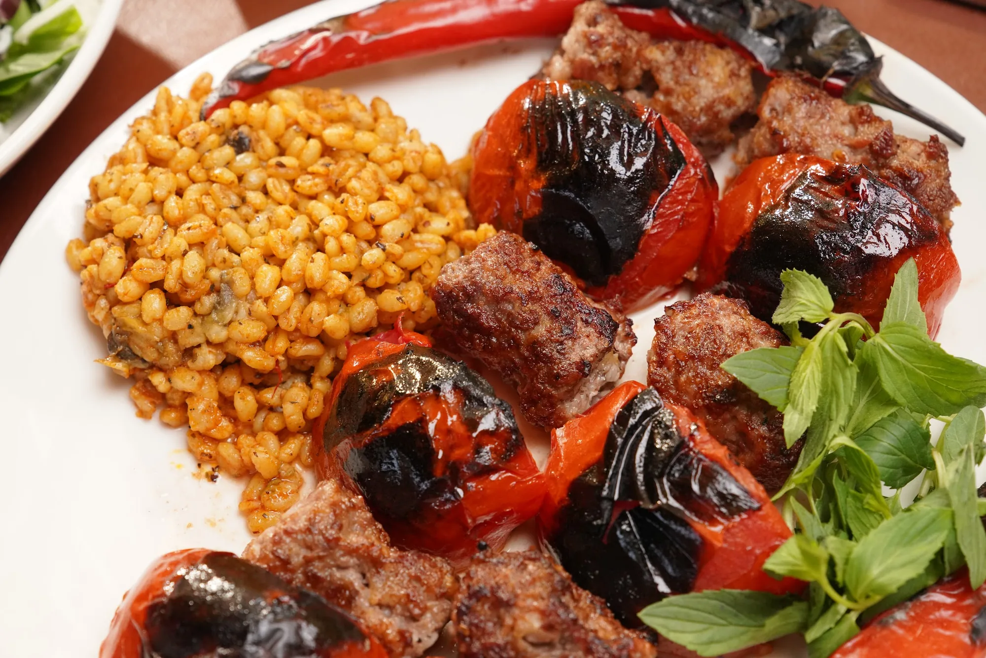 Tavacı Abdullah domatesli kebap